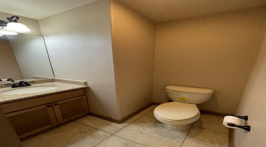 2314 Leo Reyes Ct, Laredo, Texas 78041, 3 Bedrooms Bedrooms, 6 Rooms Rooms,2 BathroomsBathrooms,Residential,For Rent,2314 Leo Reyes Ct,20264028
