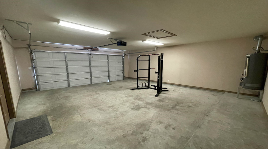 2314 Leo Reyes Ct, Laredo, Texas 78041, 3 Bedrooms Bedrooms, 6 Rooms Rooms,2 BathroomsBathrooms,Residential,For Rent,2314 Leo Reyes Ct,20264028