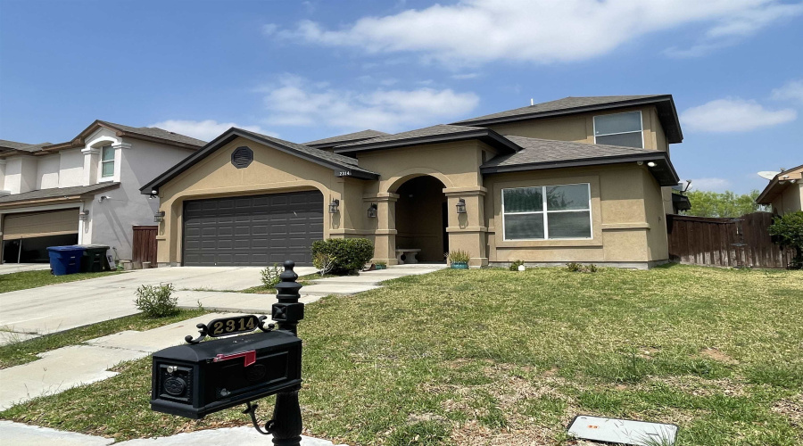 2314 Leo Reyes Ct, Laredo, Texas 78041, 3 Bedrooms Bedrooms, 6 Rooms Rooms,2 BathroomsBathrooms,Residential,For Rent,2314 Leo Reyes Ct,20264028