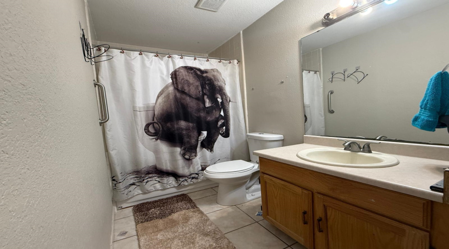 9638 Mallard Lp, Laredo, Texas 78045, 3 Bedrooms Bedrooms, 4 Rooms Rooms,2 BathroomsBathrooms,Residential,For Sale,9638 Mallard Lp,20264031