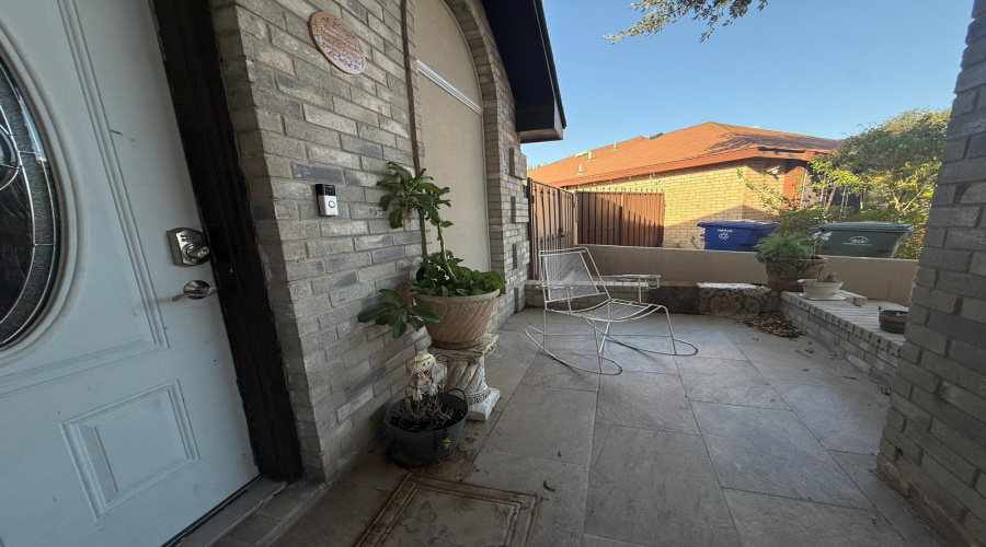 9638 Mallard Lp, Laredo, Texas 78045, 3 Bedrooms Bedrooms, 4 Rooms Rooms,2 BathroomsBathrooms,Residential,For Sale,9638 Mallard Lp,20264031