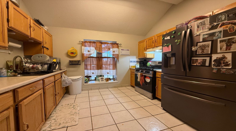 9638 Mallard Lp, Laredo, Texas 78045, 3 Bedrooms Bedrooms, 4 Rooms Rooms,2 BathroomsBathrooms,Residential,For Sale,9638 Mallard Lp,20264031