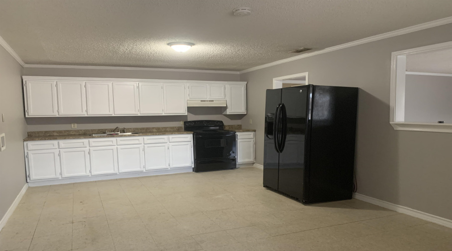 3413 Pine St, Laredo, Texas 78046, 3 Bedrooms Bedrooms, 5 Rooms Rooms,2 BathroomsBathrooms,Residential,For Rent,3413 Pine St,20264036