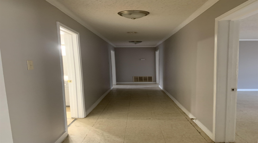 3413 Pine St, Laredo, Texas 78046, 3 Bedrooms Bedrooms, 5 Rooms Rooms,2 BathroomsBathrooms,Residential,For Rent,3413 Pine St,20264036
