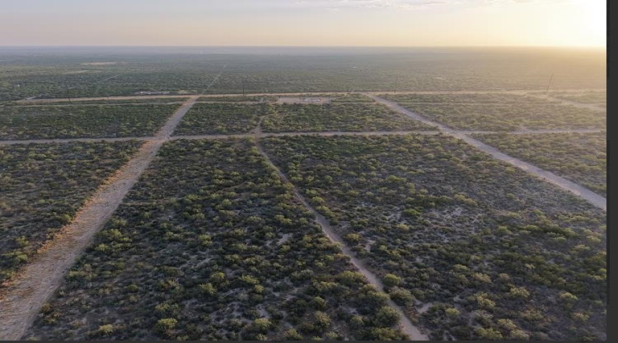 2817 Ranch Rd, San Ygnacio, Texas 78067, ,Land,For Sale,2817 Ranch Rd,20264044