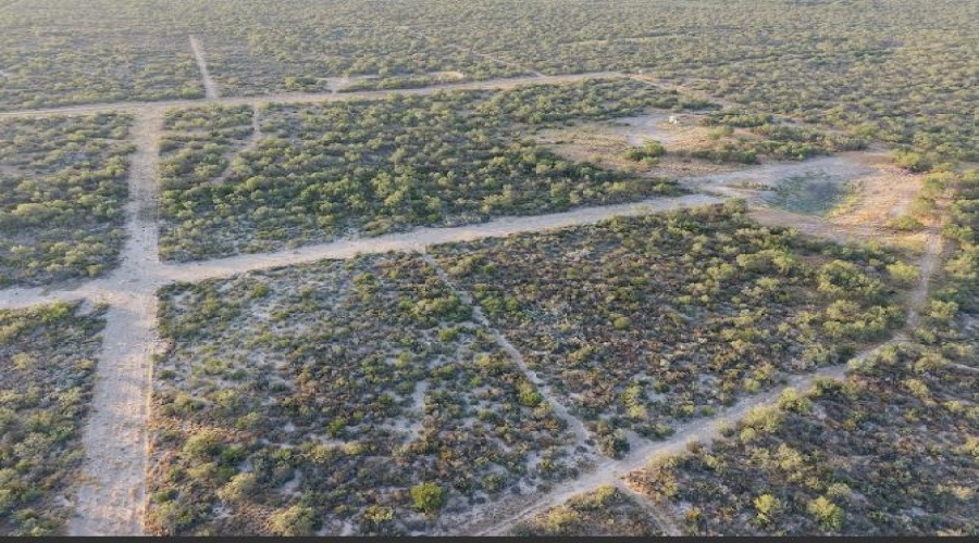 2819 Ranch Rd, San Ygnacio, Texas 78067, ,Land,For Sale,2819 Ranch Rd,20264046