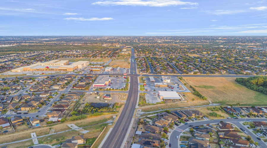 3401 Lomas Del Sur Blvd., LAREDO, Texas 78046, ,Land,For Sale,3401 Lomas Del Sur Blvd.,20264053