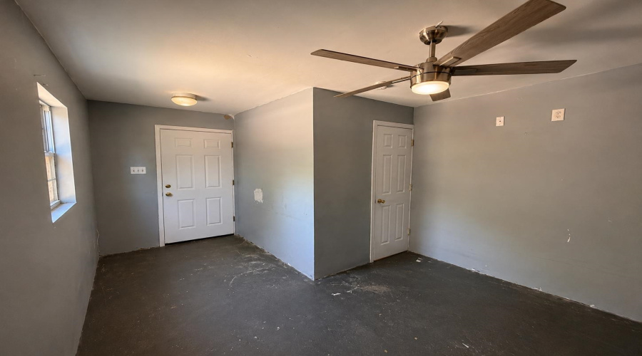 5802 Gale Ct, Laredo, Texas 78041, 3 Bedrooms Bedrooms, 6 Rooms Rooms,3 BathroomsBathrooms,Residential,For Sale,5802 Gale Ct,20264039