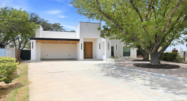 1622 Eagle Trace Dr, Laredo, Texas 78045, 4 Bedrooms Bedrooms, 5 Rooms Rooms,3 BathroomsBathrooms,Residential,For Rent,1622 Eagle Trace Dr,20264040