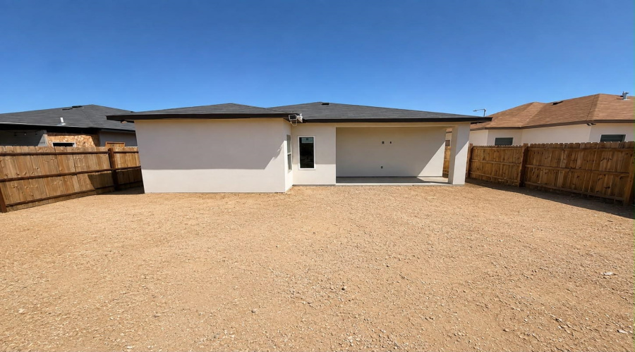 1709 Lomas Del Sur Blvd., laredo, Texas 78046, 3 Bedrooms Bedrooms, 5 Rooms Rooms,2 BathroomsBathrooms,Residential,For Sale,1709 Lomas Del Sur Blvd.,20264042