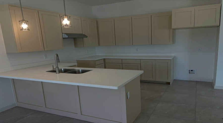 1709 Lomas Del Sur Blvd., laredo, Texas 78046, 3 Bedrooms Bedrooms, 5 Rooms Rooms,2 BathroomsBathrooms,Residential,For Sale,1709 Lomas Del Sur Blvd.,20264042