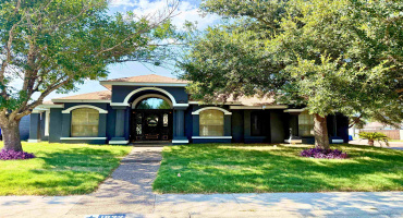 1822 Lemonwood Dr, Laredo, Texas 78045, 4 Bedrooms Bedrooms, 7 Rooms Rooms,2 BathroomsBathrooms,Residential,For Rent,1822 Lemonwood Dr,20264047
