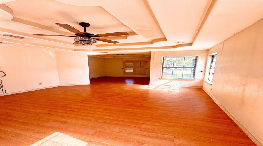 1822 Lemonwood Dr, Laredo, Texas 78045, 4 Bedrooms Bedrooms, 7 Rooms Rooms,2 BathroomsBathrooms,Residential,For Rent,1822 Lemonwood Dr,20264047
