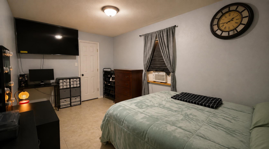 2905 Coventry Dr., Laredo, Texas 78046, 1 Bedroom Bedrooms, 3 Rooms Rooms,1 BathroomBathrooms,Residential,For Sale,2905 Coventry Dr.,20264054