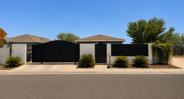2905 Coventry Dr., Laredo, Texas 78046, 1 Bedroom Bedrooms, 3 Rooms Rooms,1 BathroomBathrooms,Residential,For Sale,2905 Coventry Dr.,20264054
