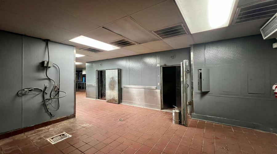 3501 San Dario Ave, LAREDO, Texas 78041, 1 Room Rooms,2 BathroomsBathrooms,Commercial retail/office,For Rent,3501 San Dario Ave,20264055