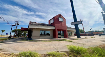 3501 San Dario Ave, LAREDO, Texas 78041, 1 Room Rooms,2 BathroomsBathrooms,Commercial retail/office,For Rent,3501 San Dario Ave,20264055