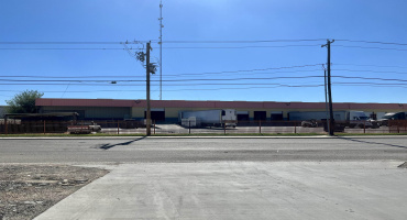 5305 Santa Maria Ave, Laredo, Texas 78046, 1 Room Rooms,2 BathroomsBathrooms,Commercial retail/office,For Rent,5305 Santa Maria Ave,20264057