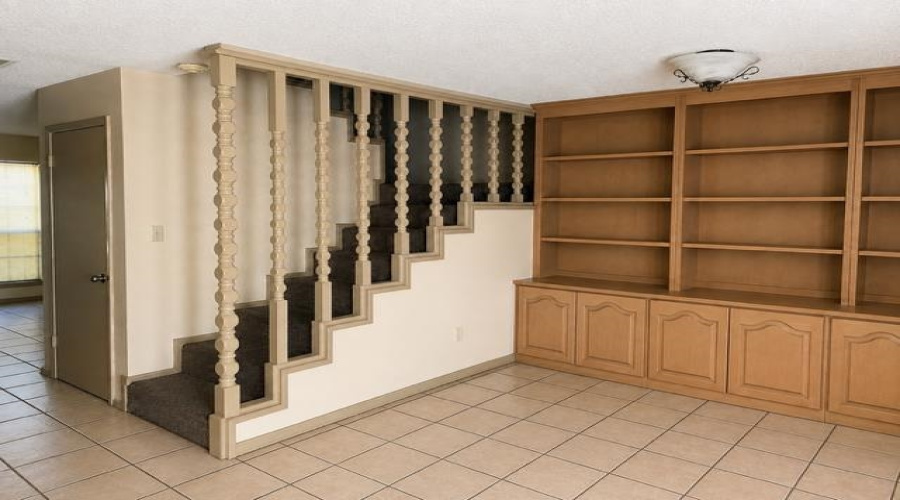 101 W Del Mar Blvd, Laredo, Texas 78041, 3 Bedrooms Bedrooms, 5 Rooms Rooms,2 BathroomsBathrooms,Residential,For Rent,101 W Del Mar Blvd,20264056