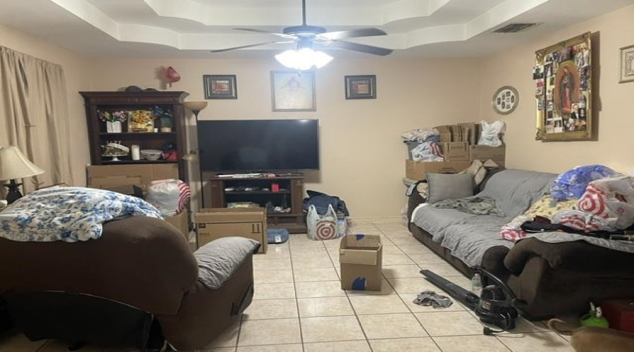 4736 Loma Vista Dr, Laredo, Texas 78046, 3 Bedrooms Bedrooms, 6 Rooms Rooms,2 BathroomsBathrooms,Residential,For Sale,4736 Loma Vista Dr,20264060