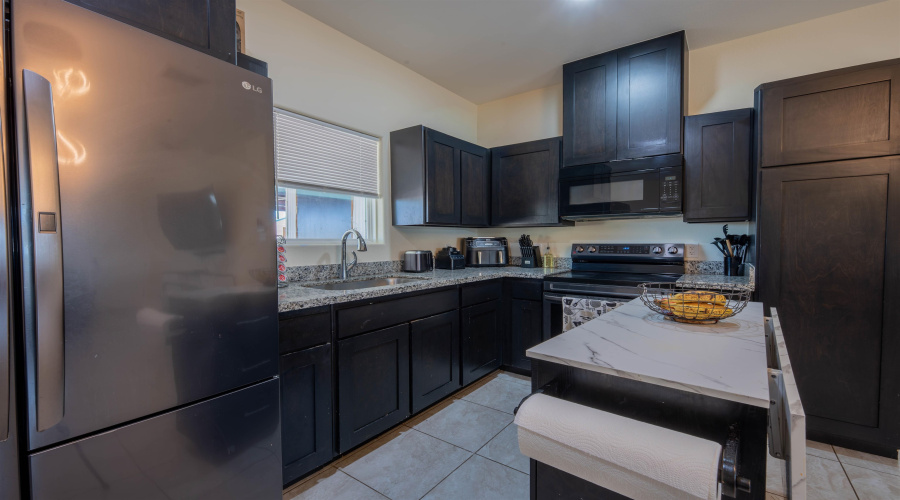 6520 Adenia Loop, Laredo, Texas 78043, 3 Bedrooms Bedrooms, 5 Rooms Rooms,2 BathroomsBathrooms,Residential,For Sale,6520 Adenia Loop,20264061