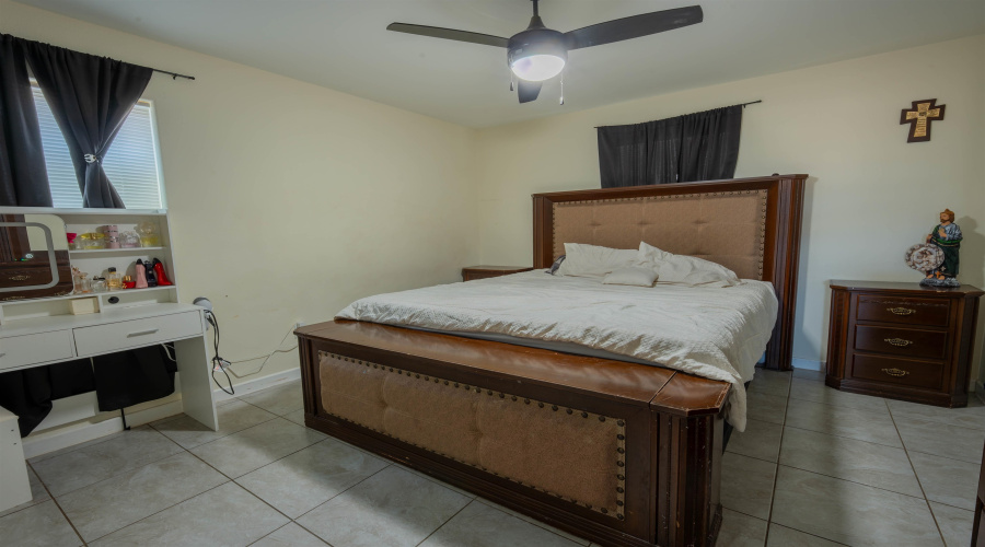 6520 Adenia Loop, Laredo, Texas 78043, 3 Bedrooms Bedrooms, 5 Rooms Rooms,2 BathroomsBathrooms,Residential,For Sale,6520 Adenia Loop,20264061