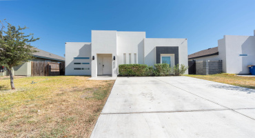 6520 Adenia Loop, Laredo, Texas 78043, 3 Bedrooms Bedrooms, 5 Rooms Rooms,2 BathroomsBathrooms,Residential,For Sale,6520 Adenia Loop,20264061