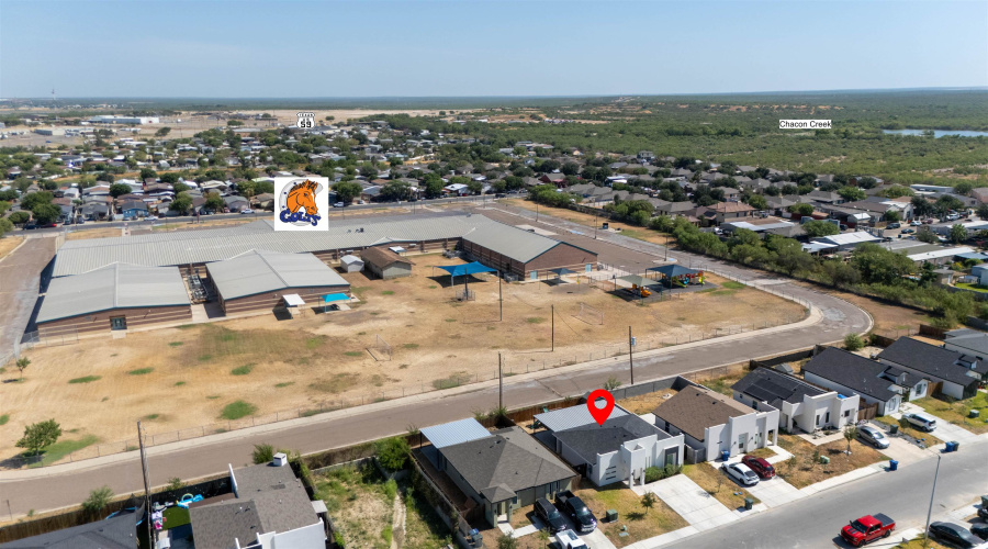 6520 Adenia Loop, Laredo, Texas 78043, 3 Bedrooms Bedrooms, 5 Rooms Rooms,2 BathroomsBathrooms,Residential,For Sale,6520 Adenia Loop,20264061