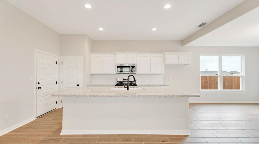 3918 Peggy Dr., LAREDO, Texas 78046, 3 Bedrooms Bedrooms, 5 Rooms Rooms,2 BathroomsBathrooms,Residential,For Sale,3918 Peggy Dr.,20264062