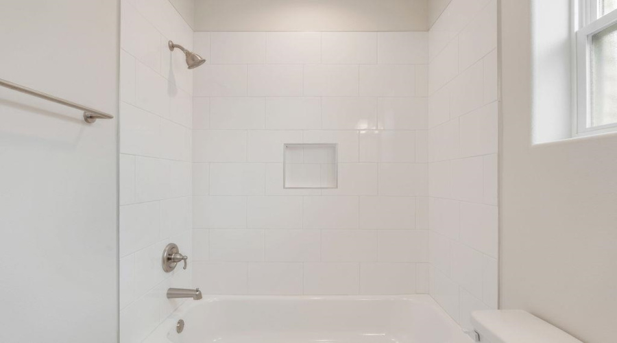 3921 Peggy Dr., Laredo, Texas 78046, 3 Bedrooms Bedrooms, 5 Rooms Rooms,2 BathroomsBathrooms,Residential,For Sale,3921 Peggy Dr.,20264063