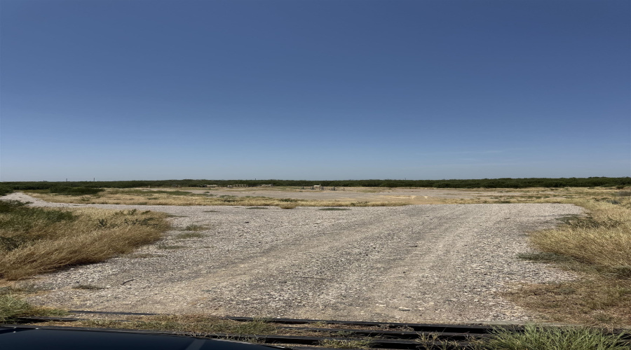 Ab AB 643 Rusk Transportation, Cotulla, Texas 70014, ,Land,For Sale,Ab AB 643 Rusk Transportation,20263992