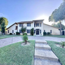 320 Merlin Rd, Laredo, Texas 78041, 5 Bedrooms Bedrooms, 12 Rooms Rooms,4 BathroomsBathrooms,Residential,For Sale,320 Merlin Rd,20264072
