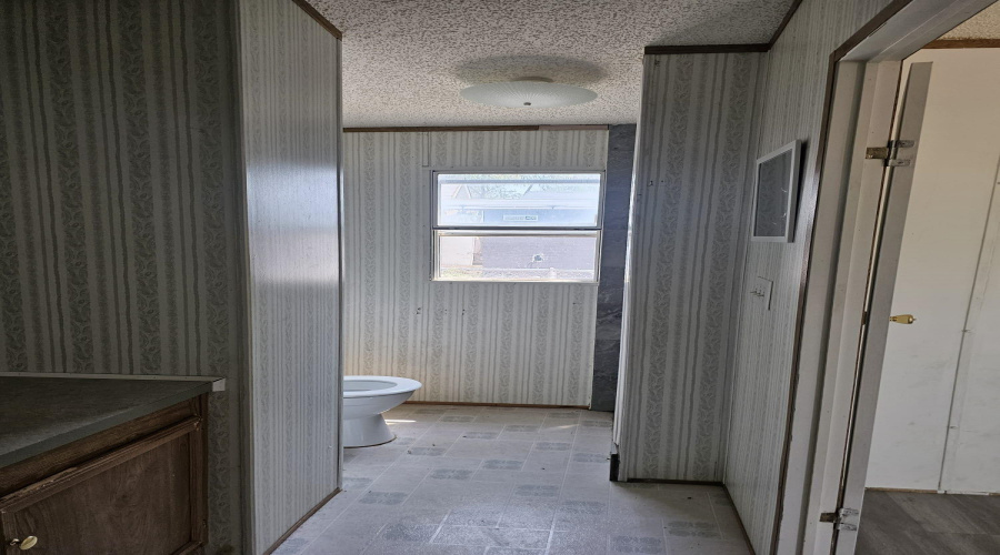 613 Valeria Lp, Laredo, Texas 78046, 3 Bedrooms Bedrooms, 5 Rooms Rooms,2 BathroomsBathrooms,Residential,For Sale,613 Valeria Lp,20264074