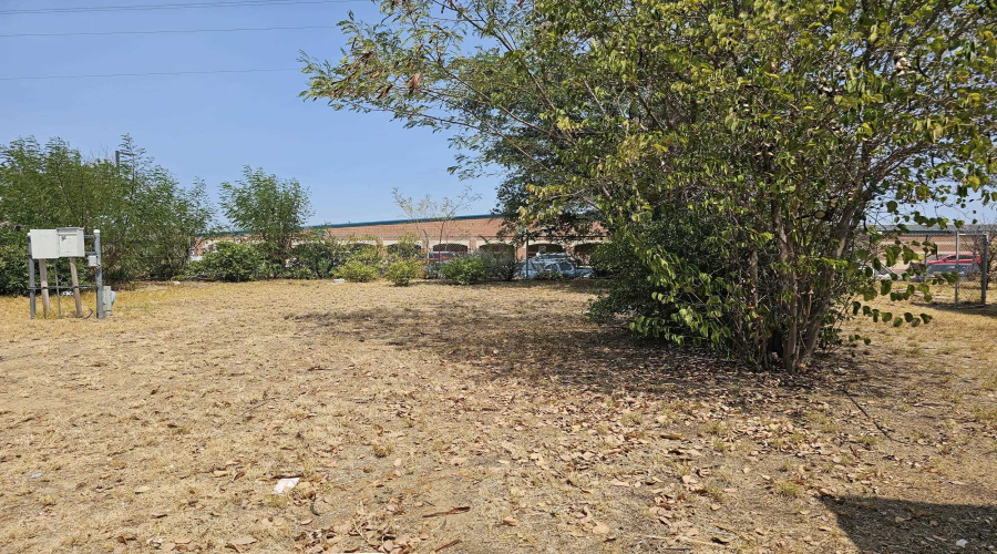 613 Valeria Lp, Laredo, Texas 78046, 3 Bedrooms Bedrooms, 5 Rooms Rooms,2 BathroomsBathrooms,Residential,For Sale,613 Valeria Lp,20264074