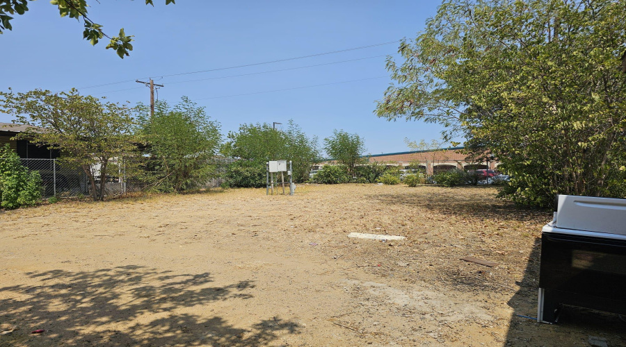 613 Valeria Lp, Laredo, Texas 78046, 3 Bedrooms Bedrooms, 5 Rooms Rooms,2 BathroomsBathrooms,Residential,For Sale,613 Valeria Lp,20264074