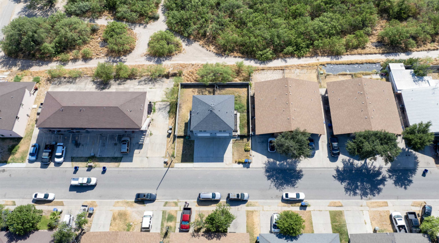 214 Allen Dr, Laredo, Texas 78045, 1 Bedroom Bedrooms, 2 Rooms Rooms,1 BathroomBathrooms,Residential,For Rent,214 Allen Dr,20264077
