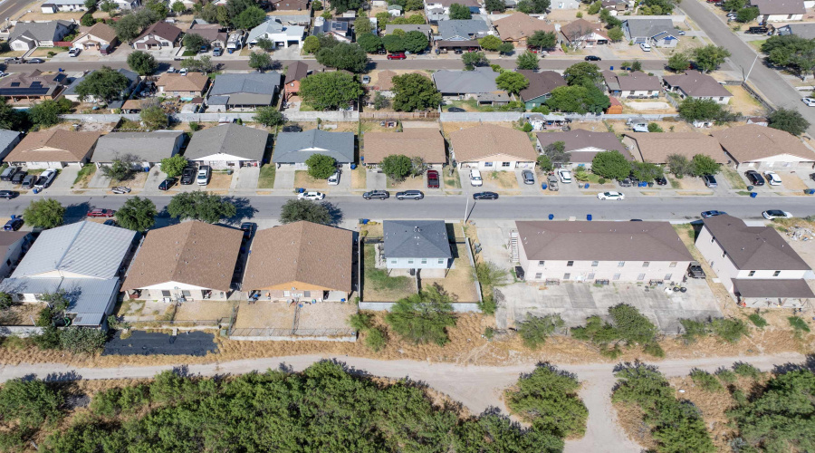 214 Allen Dr, Laredo, Texas 78045, 1 Bedroom Bedrooms, 2 Rooms Rooms,1 BathroomBathrooms,Residential,For Rent,214 Allen Dr,20264077