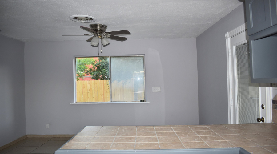 3313 Cortez Blvd, Laredo, Texas 78046-4106, 3 Bedrooms Bedrooms, 5 Rooms Rooms,2 BathroomsBathrooms,Residential,For Sale,3313 Cortez Blvd,20264079