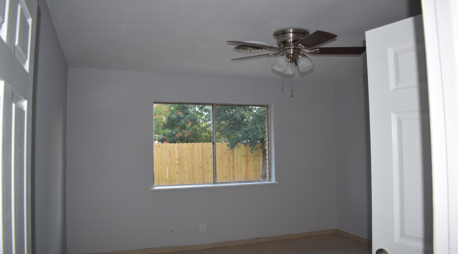 3313 Cortez Blvd, Laredo, Texas 78046-4106, 3 Bedrooms Bedrooms, 5 Rooms Rooms,2 BathroomsBathrooms,Residential,For Sale,3313 Cortez Blvd,20264079