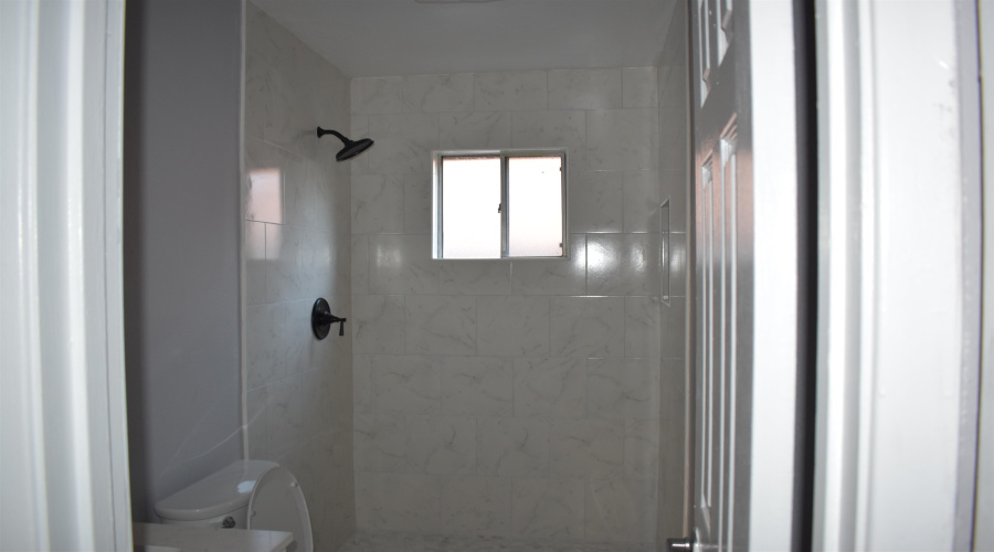 3313 Cortez Blvd, Laredo, Texas 78046-4106, 3 Bedrooms Bedrooms, 5 Rooms Rooms,2 BathroomsBathrooms,Residential,For Sale,3313 Cortez Blvd,20264079