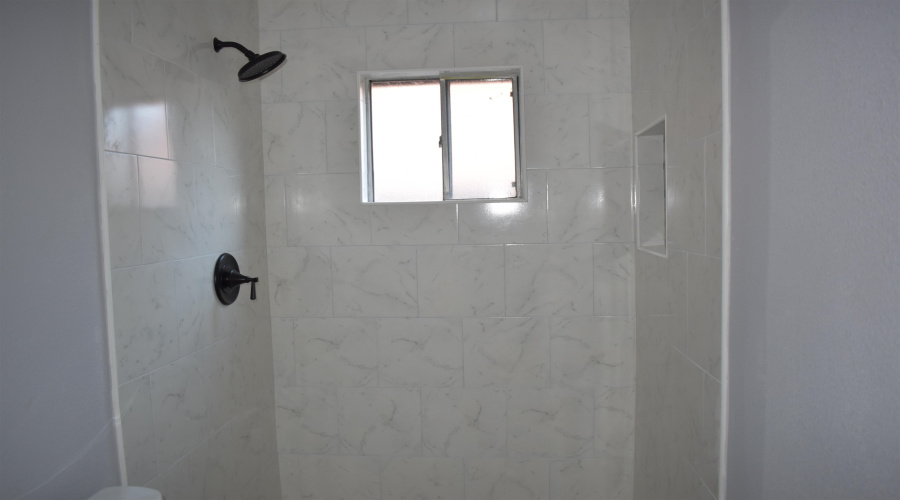 3313 Cortez Blvd, Laredo, Texas 78046-4106, 3 Bedrooms Bedrooms, 5 Rooms Rooms,2 BathroomsBathrooms,Residential,For Sale,3313 Cortez Blvd,20264079