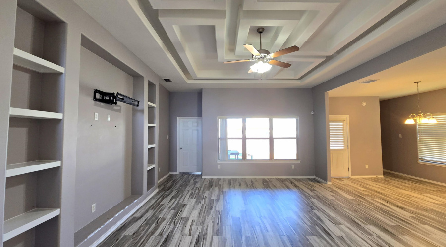 2708 Taurus Dr., Laredo, Texas 78046, 3 Bedrooms Bedrooms, 7 Rooms Rooms,3 BathroomsBathrooms,Residential,For Sale,2708 Taurus Dr.,20264082