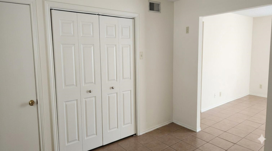 3202 Chacota St, Laredo, Texas 78046, 3 Bedrooms Bedrooms, 5 Rooms Rooms,1 BathroomBathrooms,Residential,For Rent,3202 Chacota St,20264083