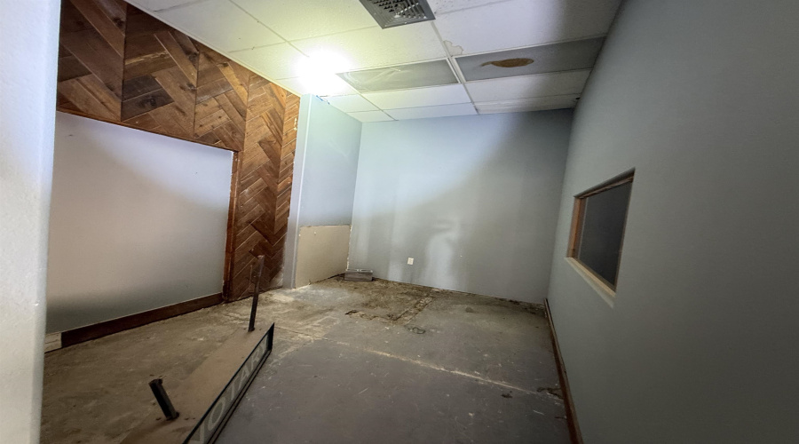 1307 Hidalgo St, Laredo, Texas 78040-0000, 6 Rooms Rooms,4 BathroomsBathrooms,Commercial retail/office,For Sale,1307 Hidalgo St,20264094