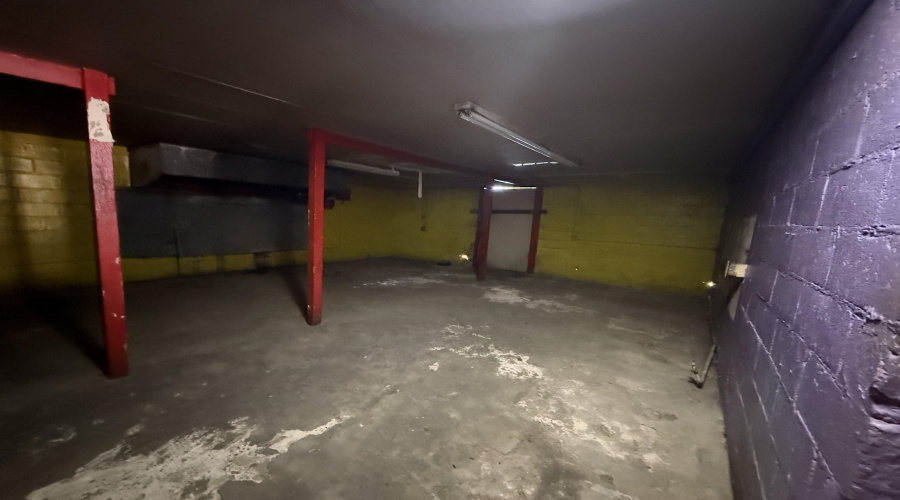 1307 Hidalgo St, Laredo, Texas 78040-0000, 6 Rooms Rooms,4 BathroomsBathrooms,Commercial retail/office,For Sale,1307 Hidalgo St,20264094