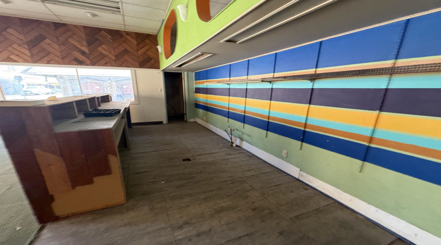1307 Hidalgo St, Laredo, Texas 78040-0000, 6 Rooms Rooms,4 BathroomsBathrooms,Commercial retail/office,For Sale,1307 Hidalgo St,20264094