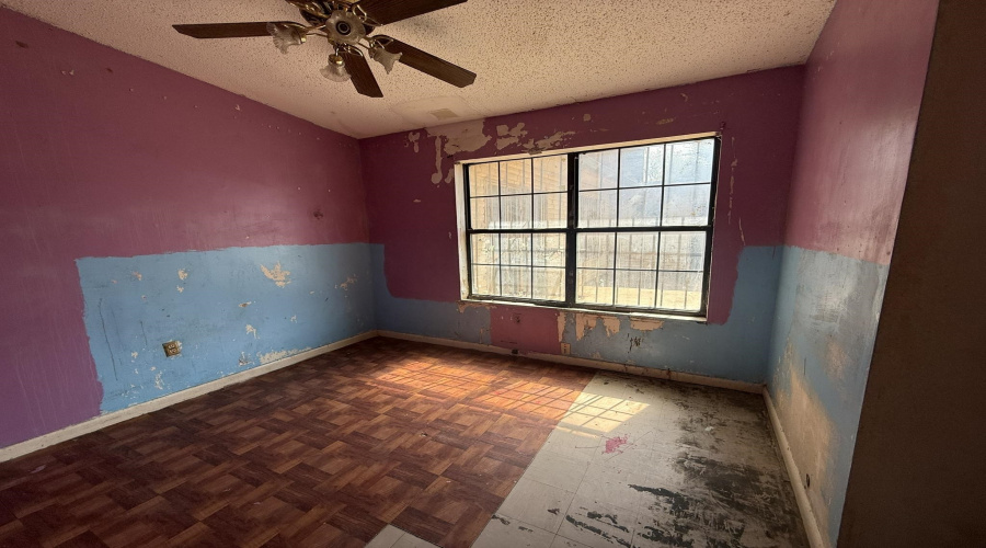 2121 San Jose St, Laredo, Texas 78043, 4 Bedrooms Bedrooms, 6 Rooms Rooms,2 BathroomsBathrooms,Residential,For Sale,2121 San Jose St,20264096