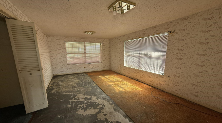 2121 San Jose St, Laredo, Texas 78043, 4 Bedrooms Bedrooms, 6 Rooms Rooms,2 BathroomsBathrooms,Residential,For Sale,2121 San Jose St,20264096