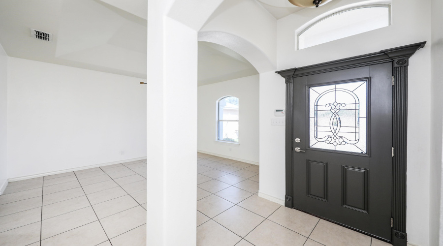 3921 Aidin St, laredo, Texas 78045, 3 Bedrooms Bedrooms, 3 Rooms Rooms,2 BathroomsBathrooms,Residential,For Rent,3921 Aidin St,20264098