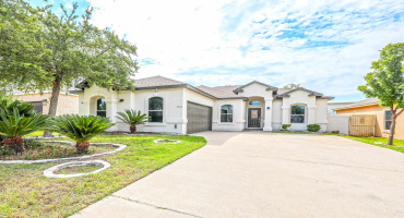 3921 Aidin St, laredo, Texas 78045, 3 Bedrooms Bedrooms, 3 Rooms Rooms,2 BathroomsBathrooms,Residential,For Rent,3921 Aidin St,20264098 3921 Aidin St, laredo, Texas 78045, 3 Bedrooms Bedrooms, 3 Rooms Rooms,2 BathroomsBathrooms,Residential,For Rent,3921 Aidin St,20264098
